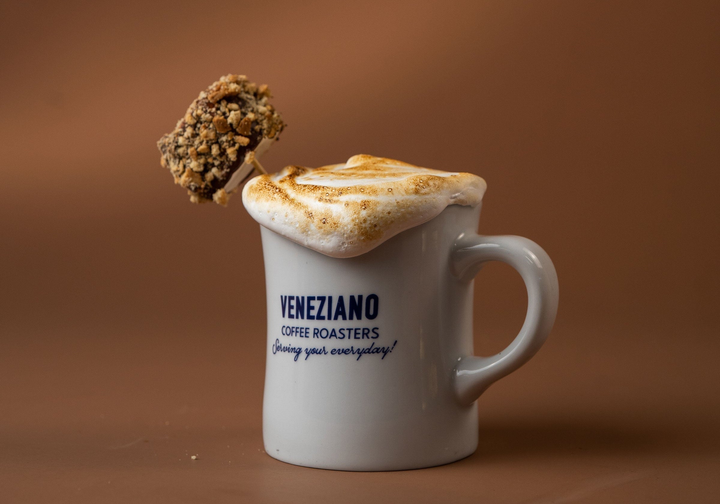 How to make a Winter Warmer Marshmallow Mocha